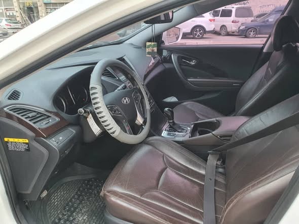 هيونداي ازيرا غرانديور 2015 - صورة 5