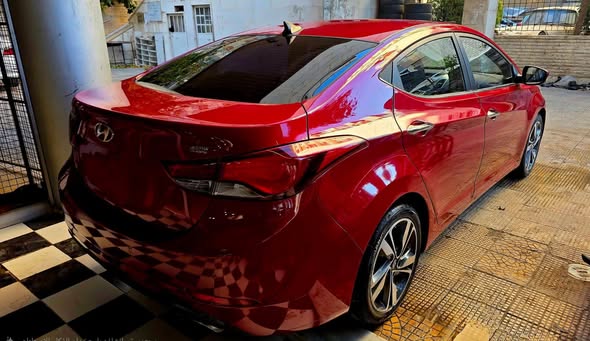 هيونداي أفانتي 2014 - صورة 2