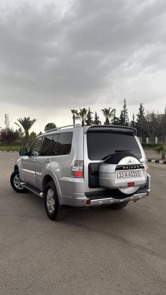 مستوبيشي باجيرو 2015 - صورة 2