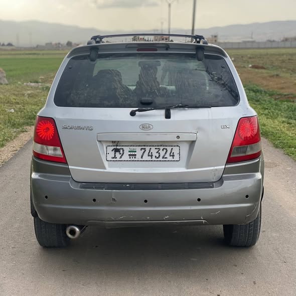 كيا سورينتو 2006 - صورة 2