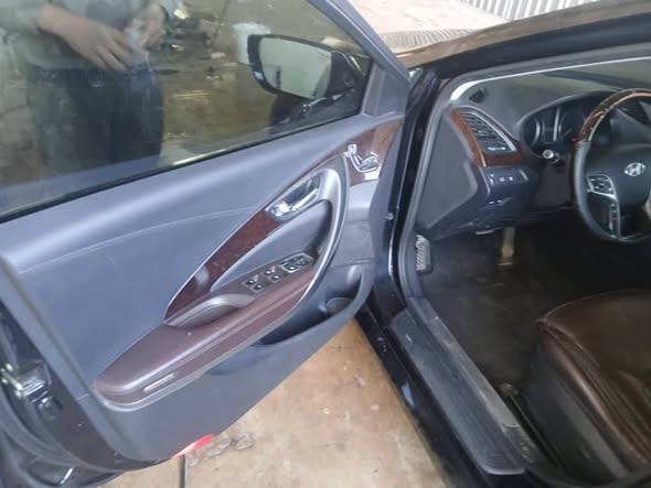 هيونداي ازيرا 2012 - صورة 5