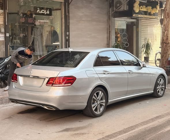 مرسيدس E200 2016 - صورة 3