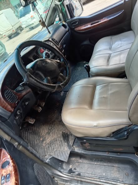 هيونداي H-1 1999 - صورة 4