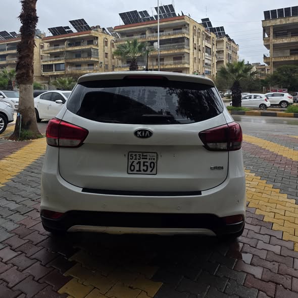 كيا كرناز 2018 - صورة 4