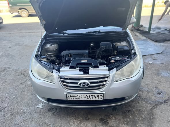 هيونداي الينترا 2010 - صورة 2