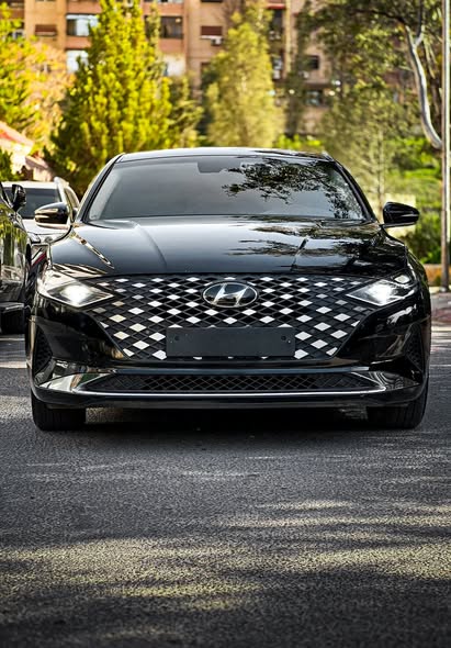 هيونداي ازيرا 2022 - صورة 5