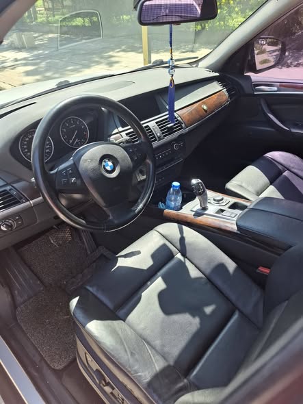 بي ام دبليو اكس 5 2011 - صورة 4