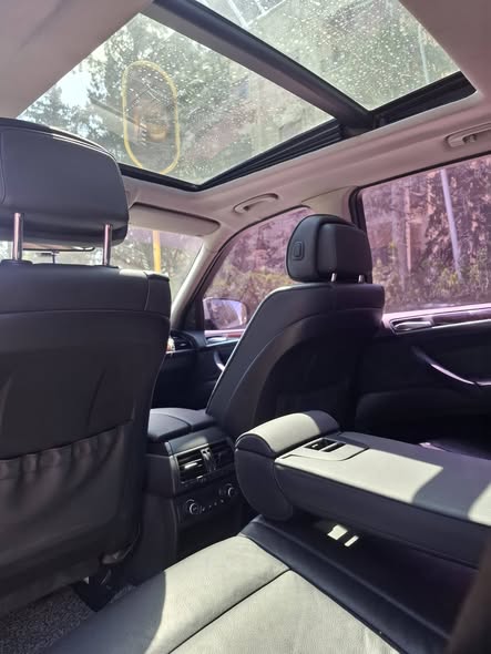 بي ام دبليو اكس 5 2011 - صورة 5