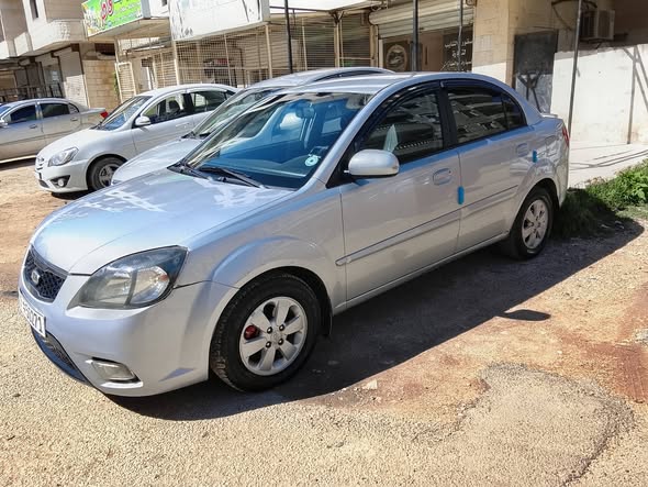 كيا ريو 2011 - صورة 4