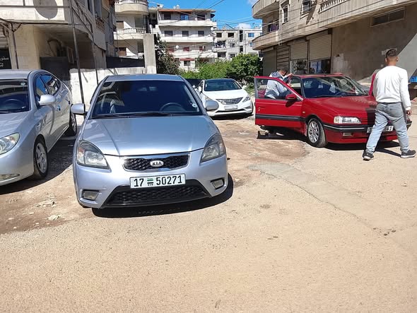 كيا ريو 2011 - صورة 5