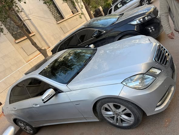 مرسيدس E220 2011 - صورة 3