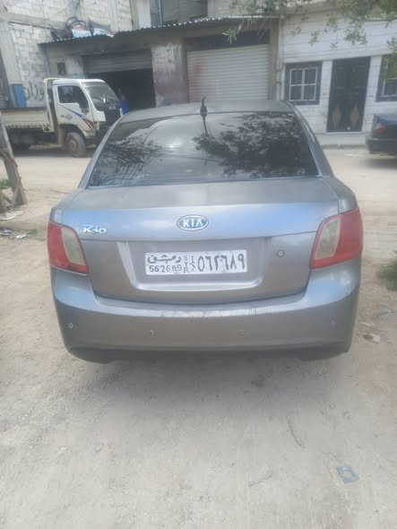 كيا ريو 2011 - صورة 4