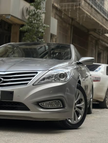 هونداي ازيرا 2011 - صورة 4