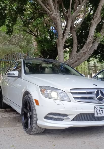 مرسيدس C350 2012 - صورة 5