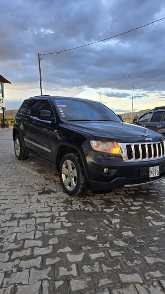 جيب شيروكي 2012 - صورة 3