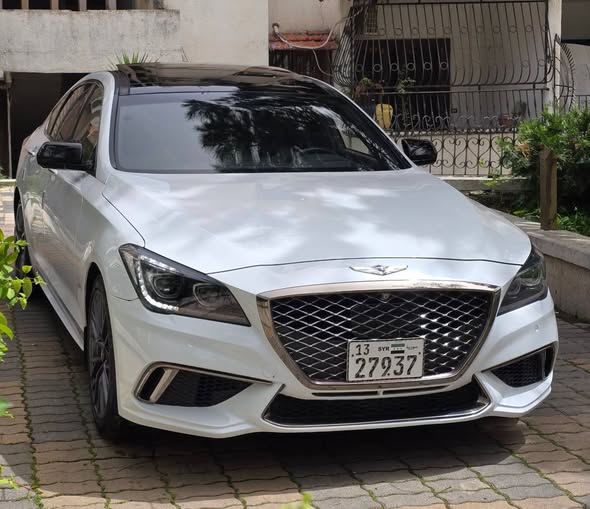 هونداي جينيسيس 2018 - صورة 2