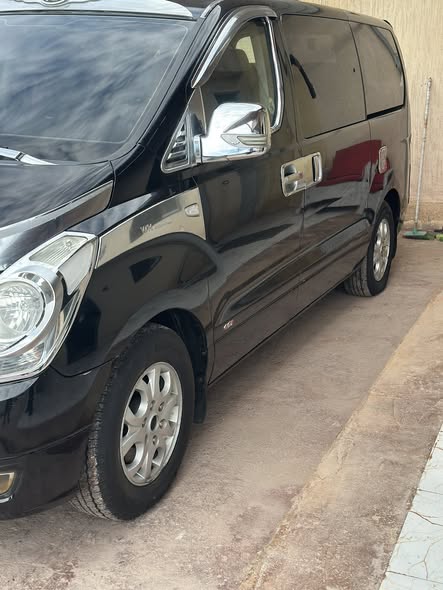 هيونداي جراند ستاريكس 2010 - صورة 5