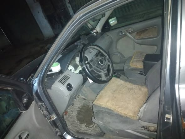 فولكس فاجن سافيرو 2005 - صورة 3