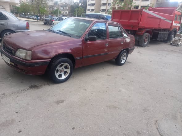 اوبل استرا 2007 - صورة 3