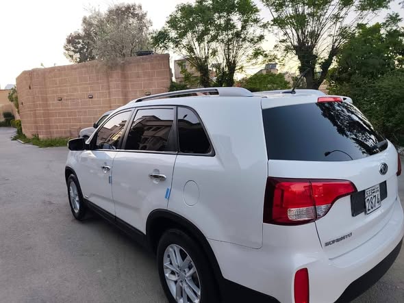 كيا سيرانتو 2015 - صورة 4