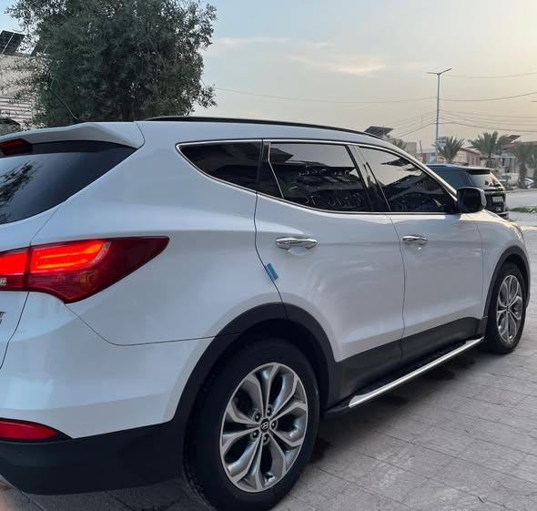 هيونداي سنتافيه 2014 - صورة 4