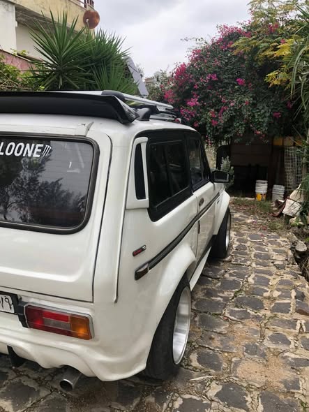 لادا نيفا 2010 - صورة 5