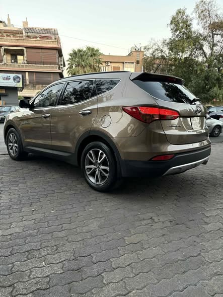 هيونداي سنتافيه 2013 - صورة 3