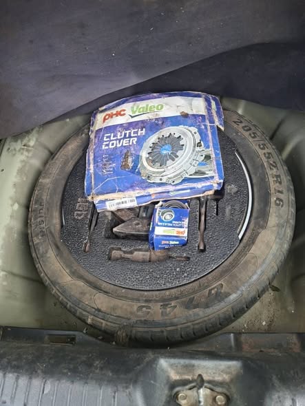 كيا سيراتو 2011 - صورة 2