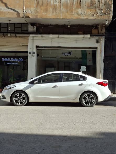 كيا K3 2014 - صورة 4