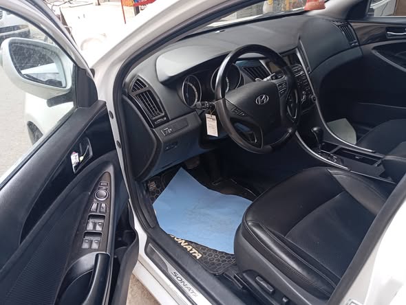 هونداي سوناتا 2011 - صورة 3