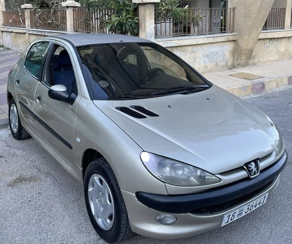 بيجو ٢٠٦ 2005 - صورة 2