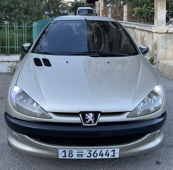 بيجو ٢٠٦ 2005 - صورة 3