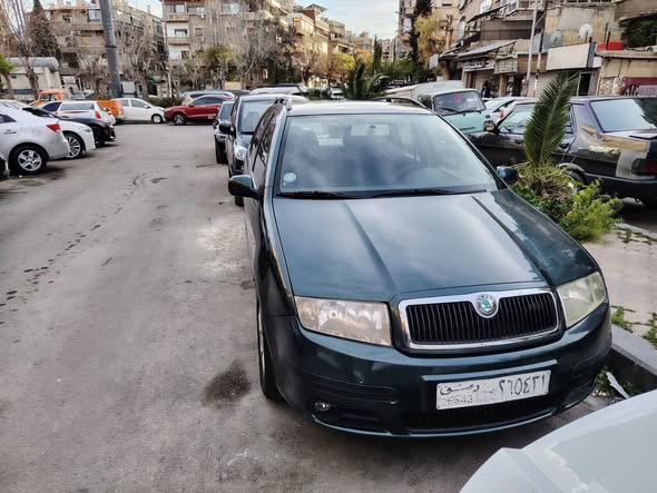 سكودا فابيا 2005 - صورة 1