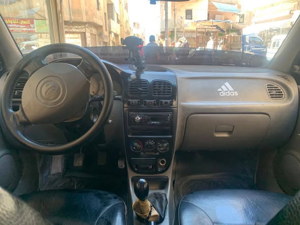 كيا ريو 2001 - صورة 4