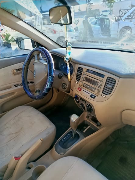 كيا ريو 2009 - صورة 2