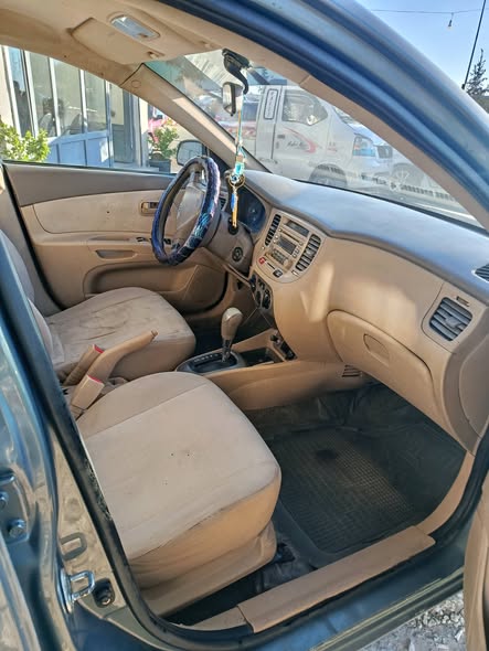 كيا ريو 2009 - صورة 4