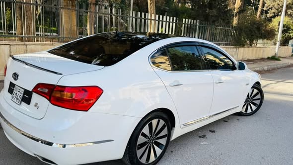 كيا ك٧ 2012 - صورة 2