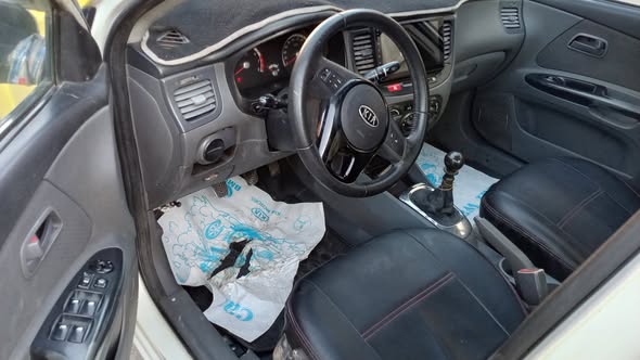 كيا ريو 2010 - صورة 3