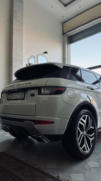 رانج روفر إيفوك 2017 - صورة 3