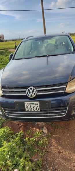 فوكس فاجن طوارق 2012 - صورة 1