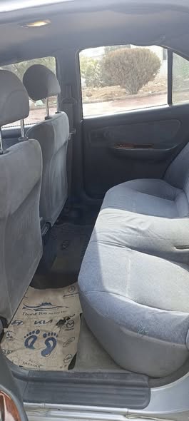 نيسان صني 2000 - صورة 3