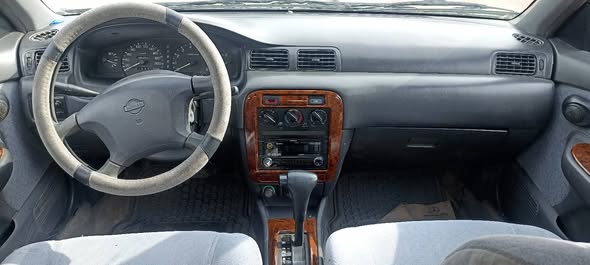 نيسان صني 2000 - صورة 4