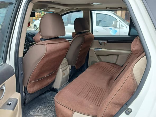 هيونداي سانتافي 2011 - صورة 5