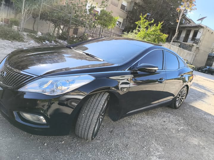 هيونداي أزيرا 2014