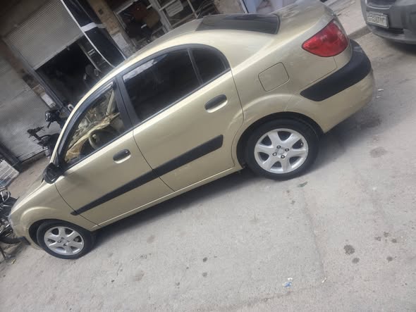 كيا ريو 2006 - صورة 2