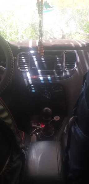 كيا ريو 2011 - صورة 4