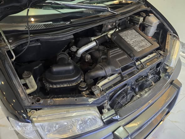 هيونداي ستاريكس 2002 - صورة 3