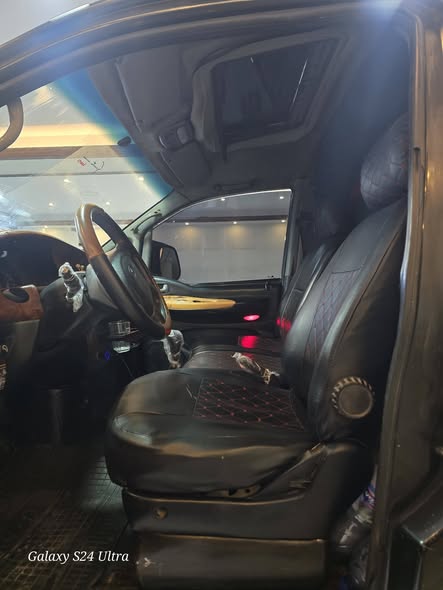 هيونداي ستاريكس 2002 - صورة 4