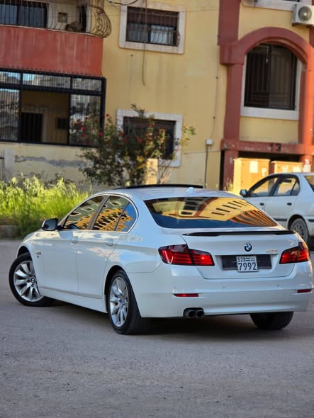 بي ام 528i 2013 - صورة 3