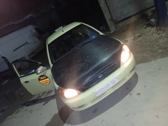 كيا ريو 2002 - صورة 3